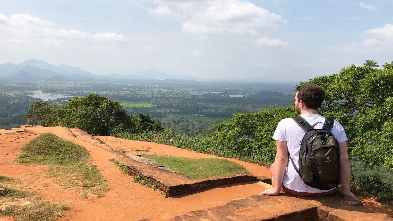 Sigiriya and Dambulla from Colombo